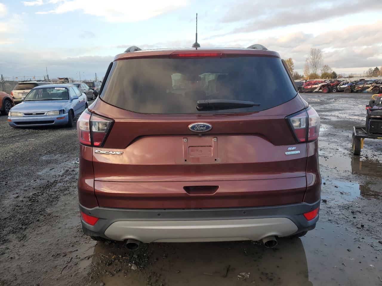 VIN 1FMCU0GD5JUB85680 2018 FORD ESCAPE no.6