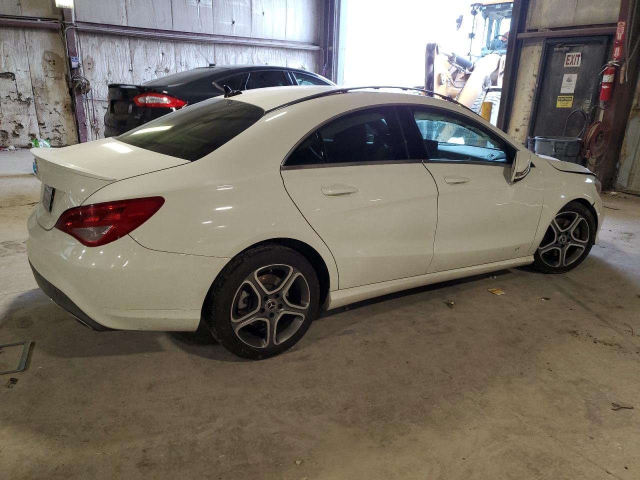 VIN WDDSJ4EB7JN615971 2018 MERCEDES-BENZ CLA-CLASS no.3