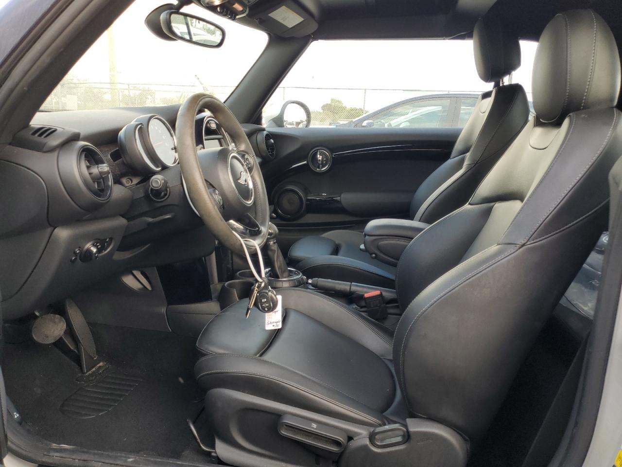 2017 MINI Cooper - Image 7