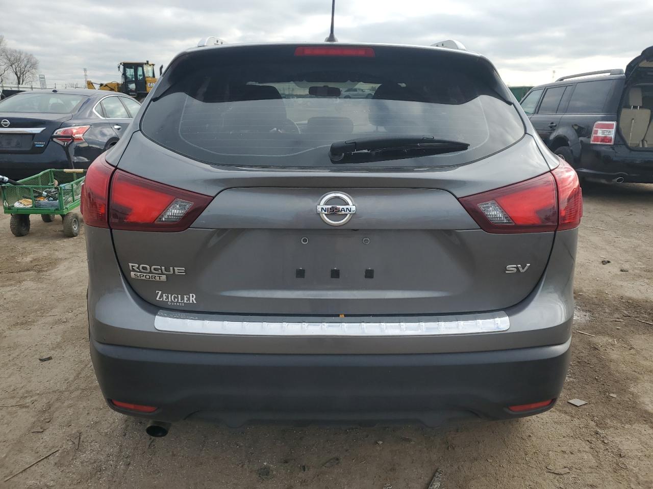 2018 Nissan Rogue Sport S VIN: JN1BJ1CP5JW104425 Lot: 79656794