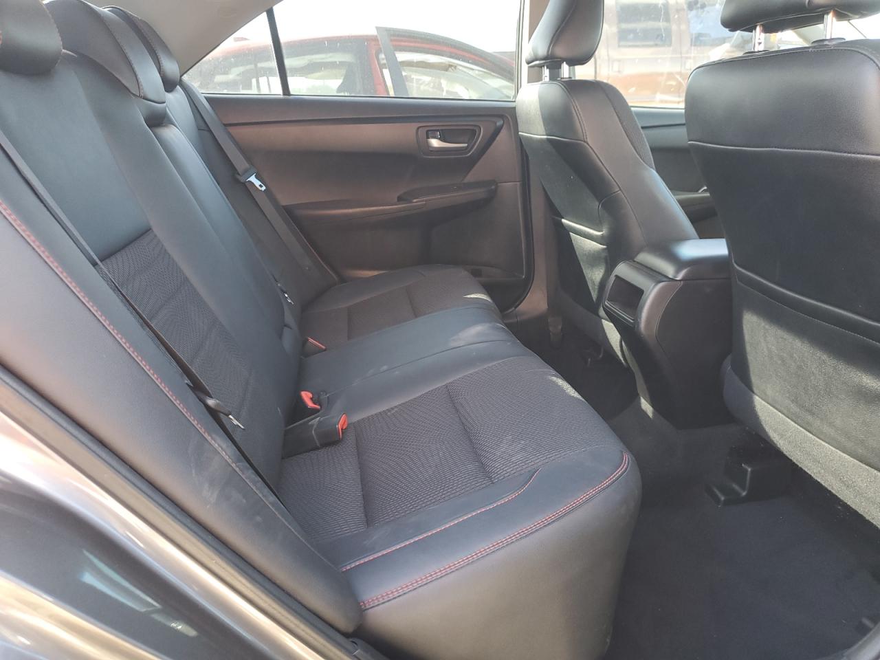 2016 Toyota Camry - Image 10