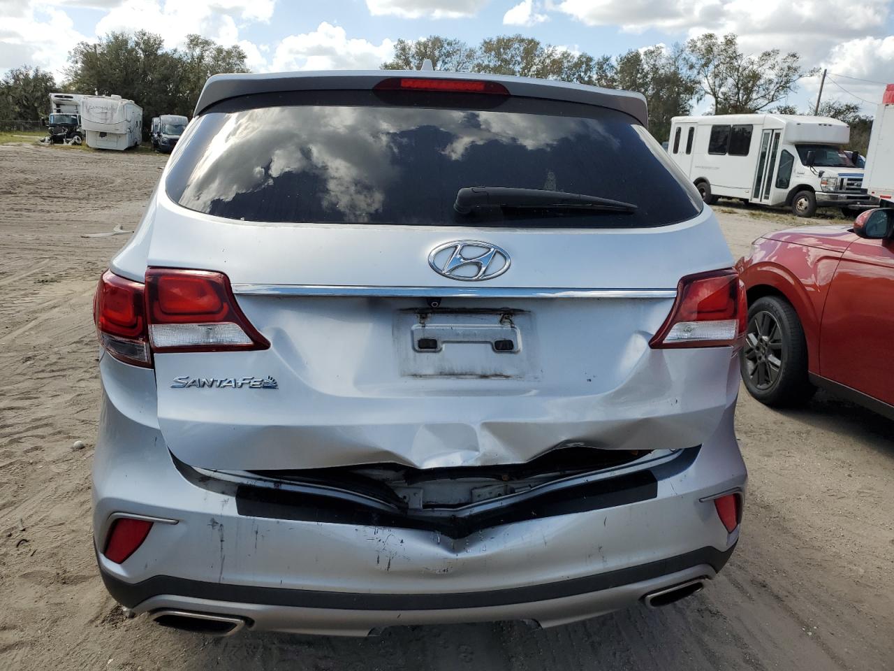 2017 Hyundai Santa Fe Se VIN: KM8SM4HF0HU203189 Lot: 78941864