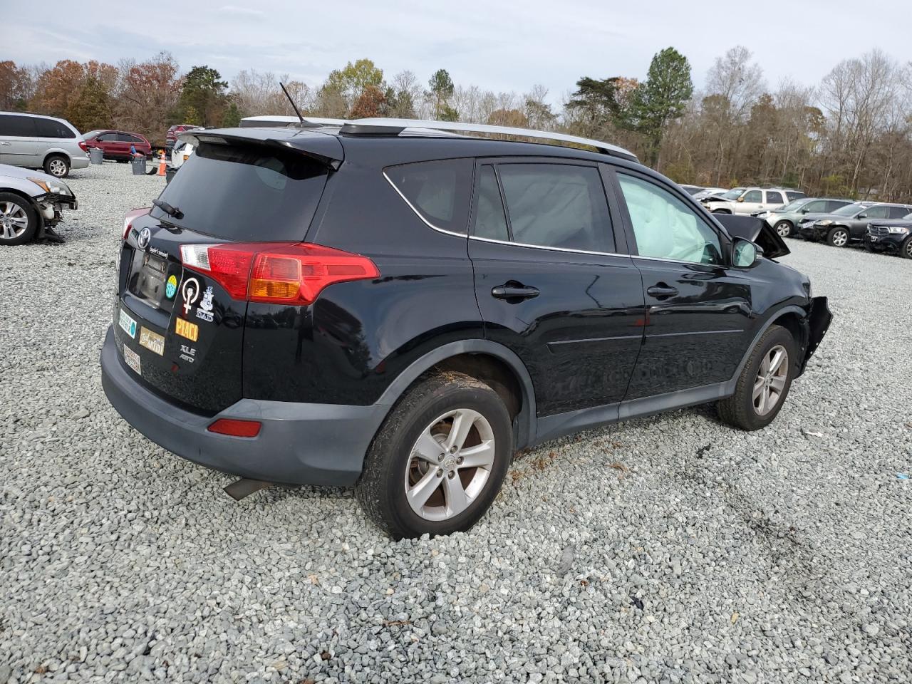 2014 Toyota RAV 4 - Image 3