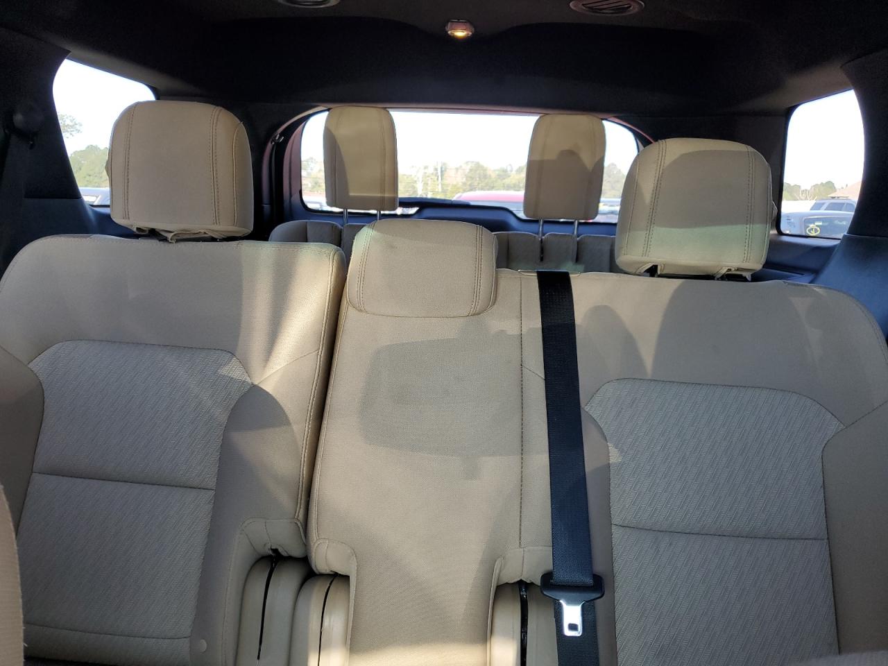 2016 Ford Explorer - Image 10
