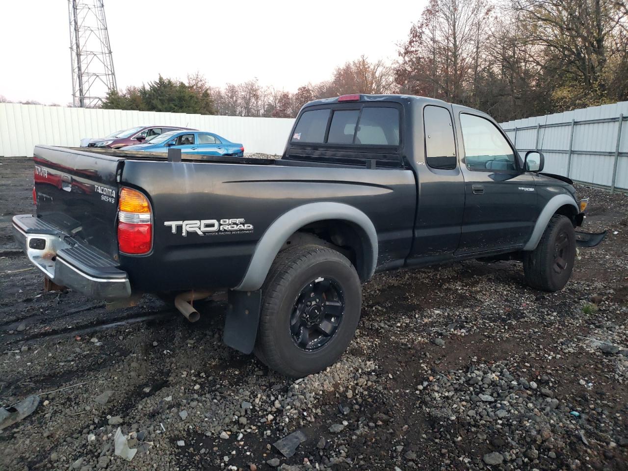 2002 Toyota Tacoma - Image 3