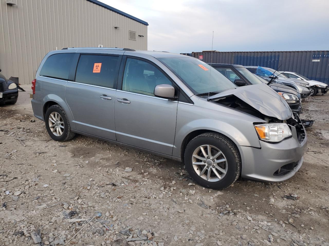 VIN 2C4RDGCG4KR511622 2019 DODGE CARAVAN no.4