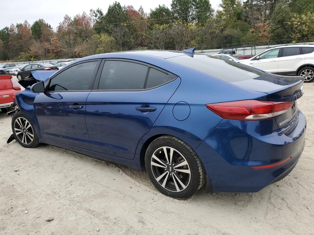 2018 Hyundai Elantra - Image 2
