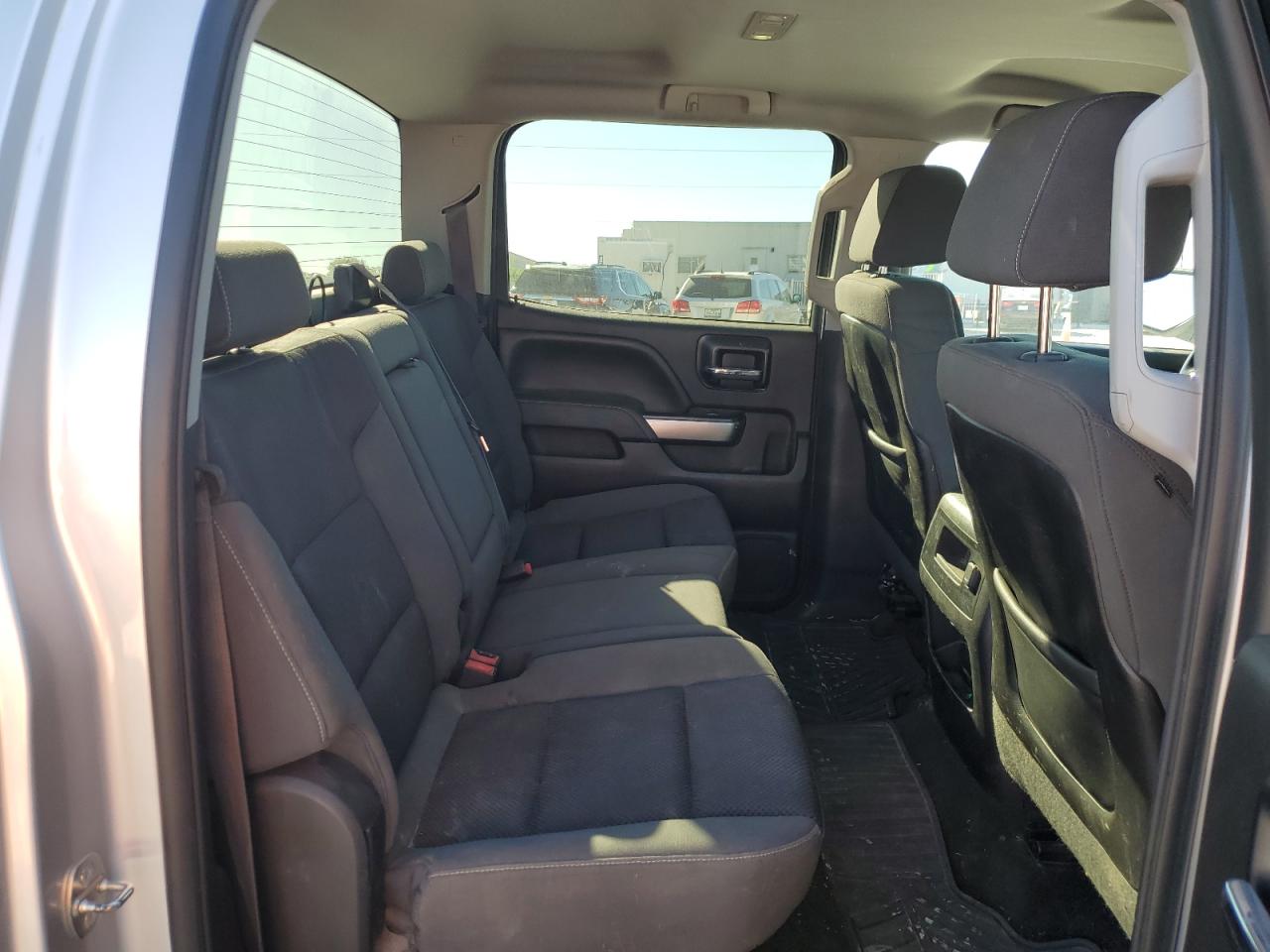 2014 Chevrolet Silverado - Image 10