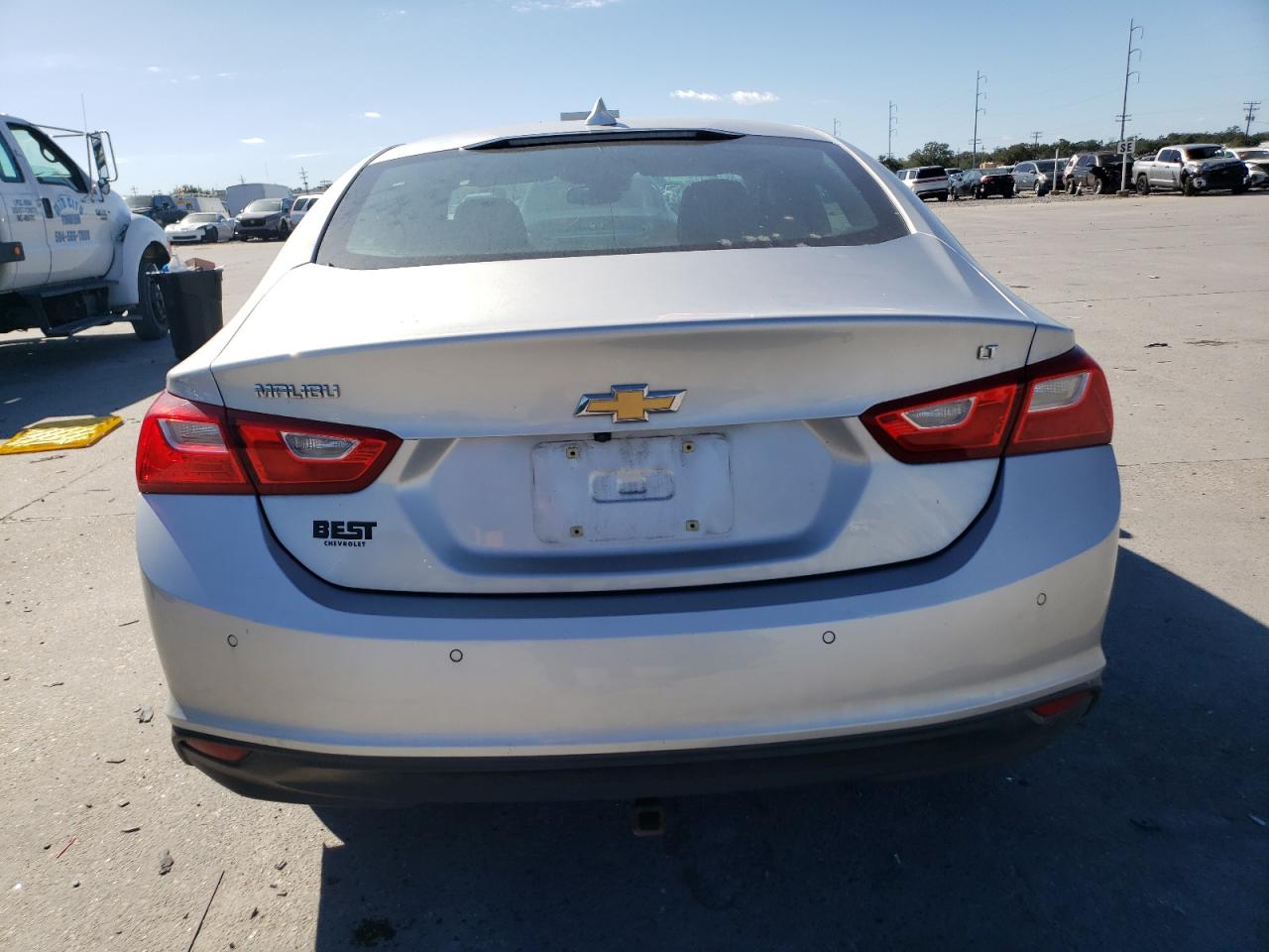 2018 Chevrolet Malibu - Image 6