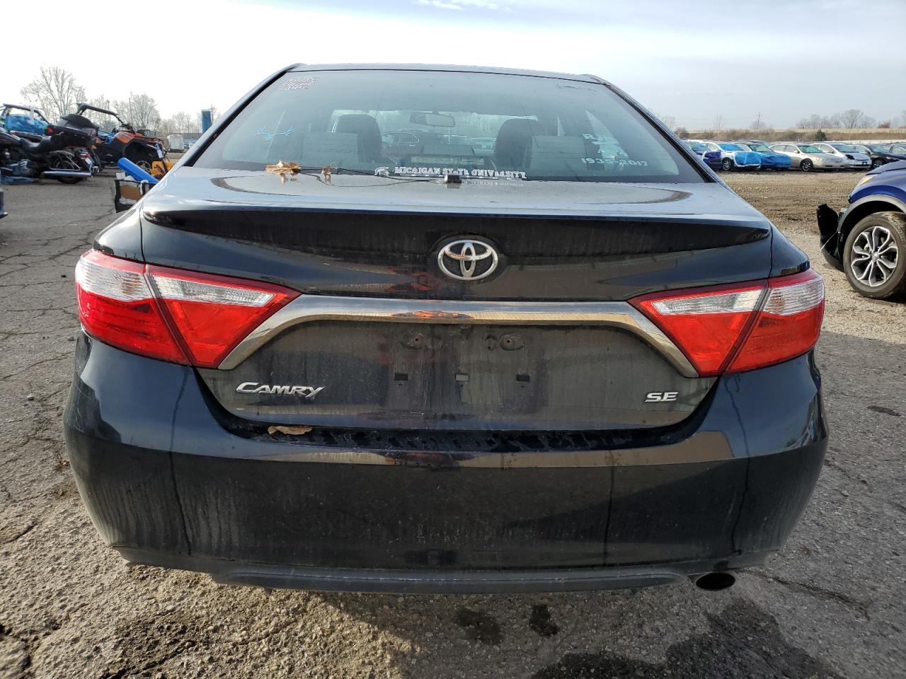 2015 Toyota Camry - Image 6