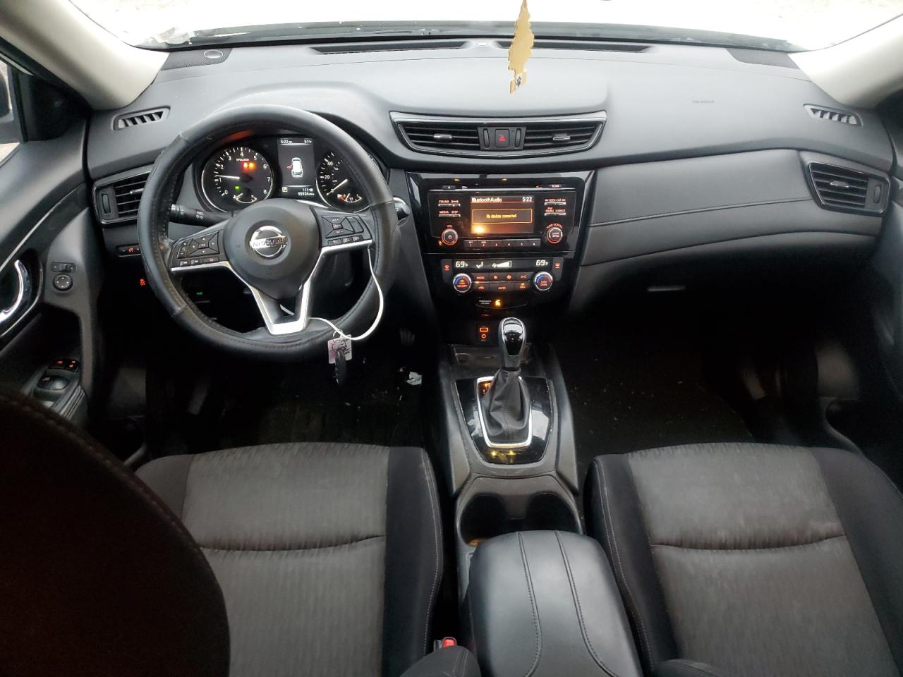 2017 Nissan Rogue - Image 8