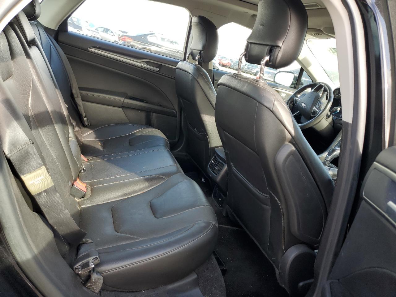2015 Ford Fusion - Image 10