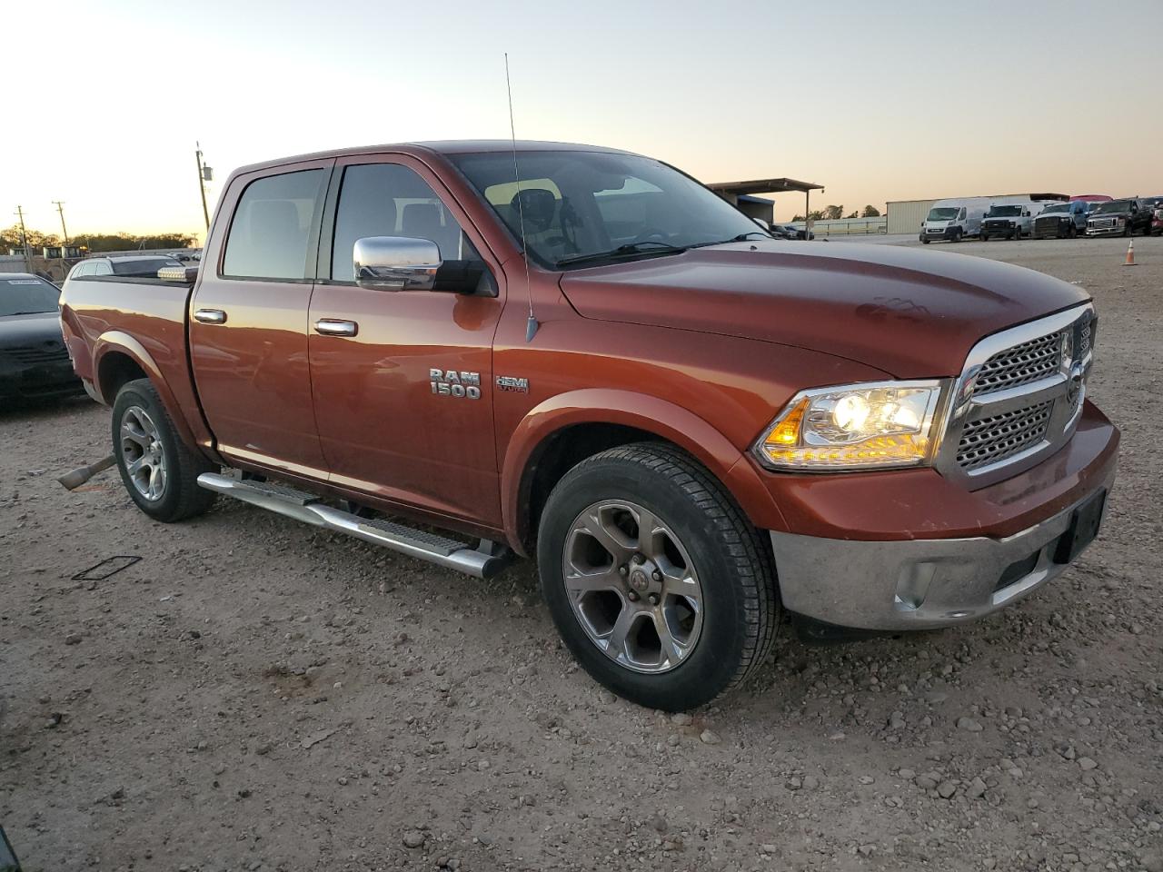 VIN 1C6RR6NT2DS572532 2013 RAM 1500 no.4