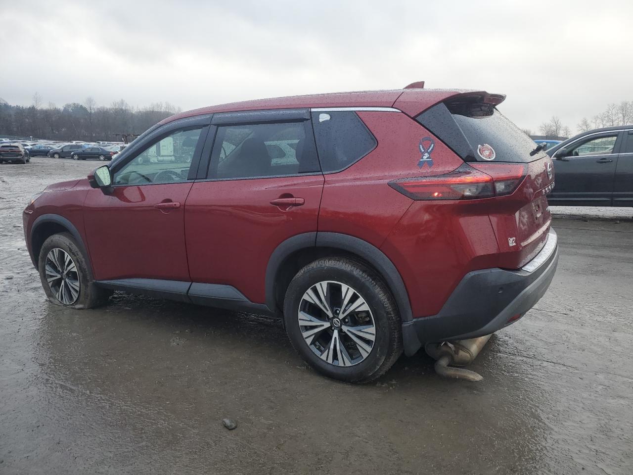 2021 Nissan Rogue - Image 2