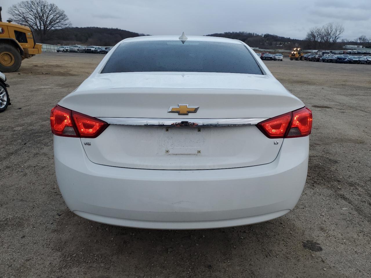 2017 Chevrolet Impala - Image 6