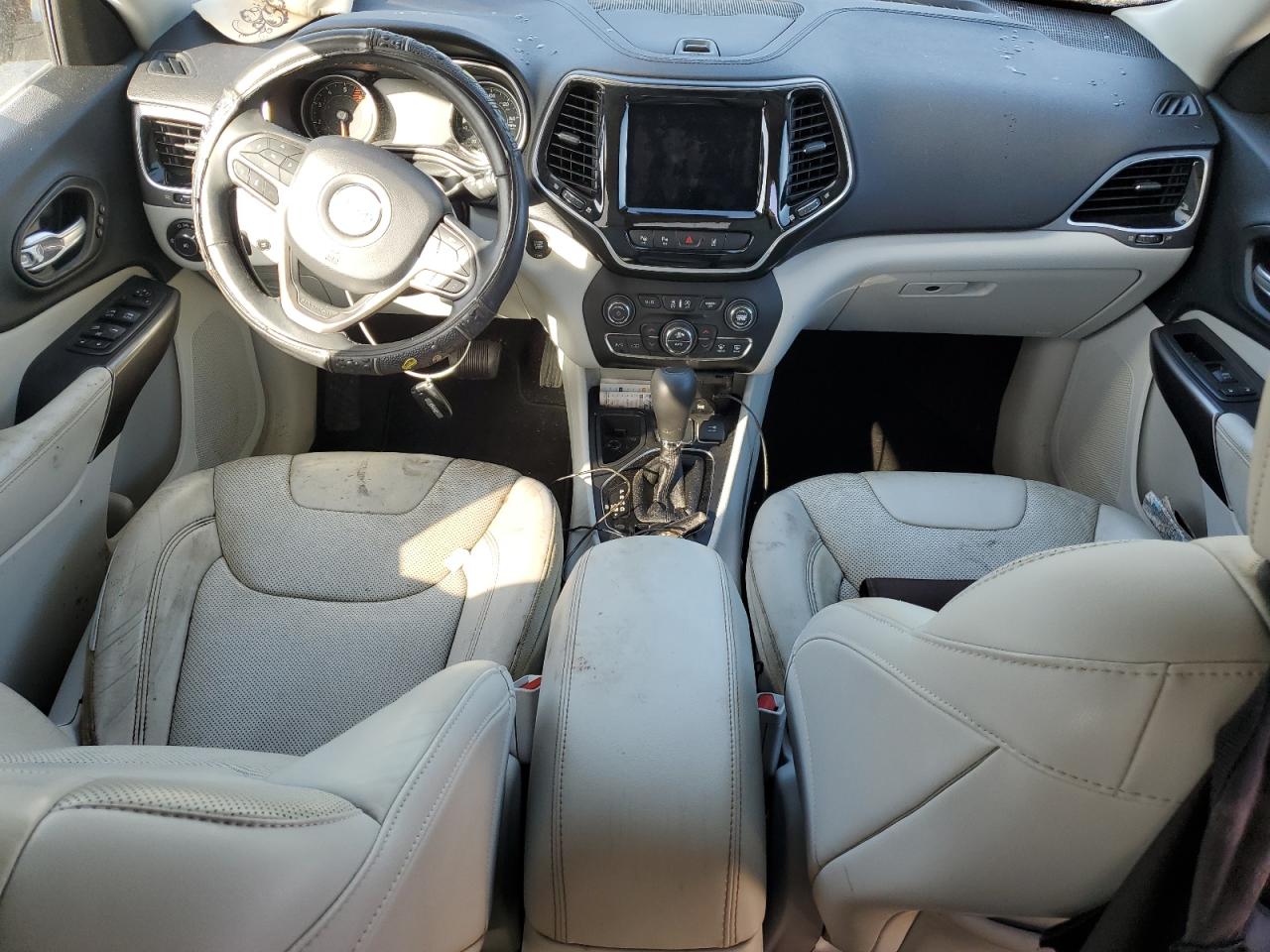 2019 Jeep Grand Cherokee - Image 8