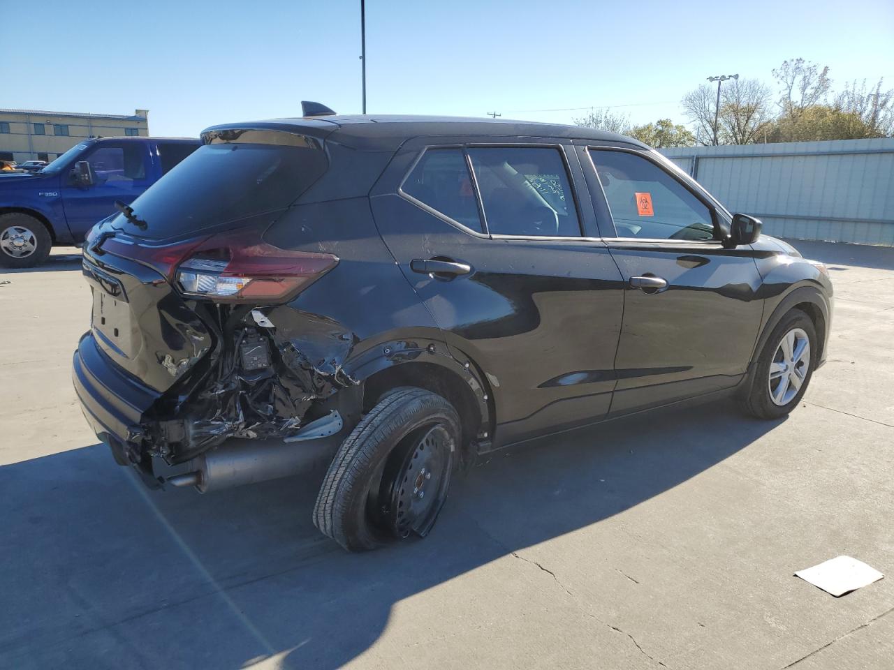 2024 Nissan Kicks - Image 3