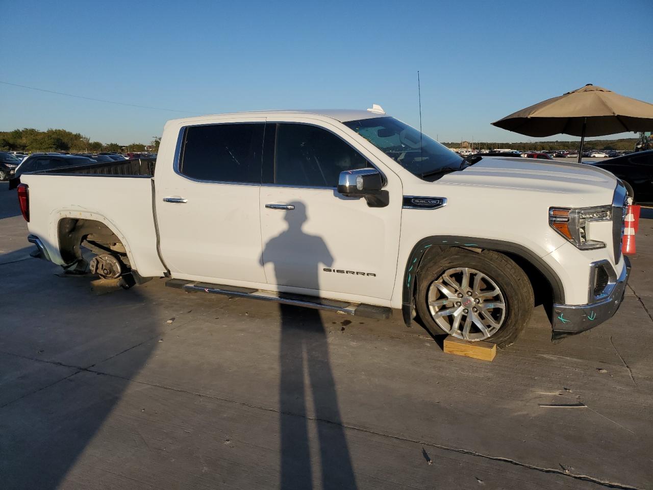 2019 GMC Sierra - Image 4