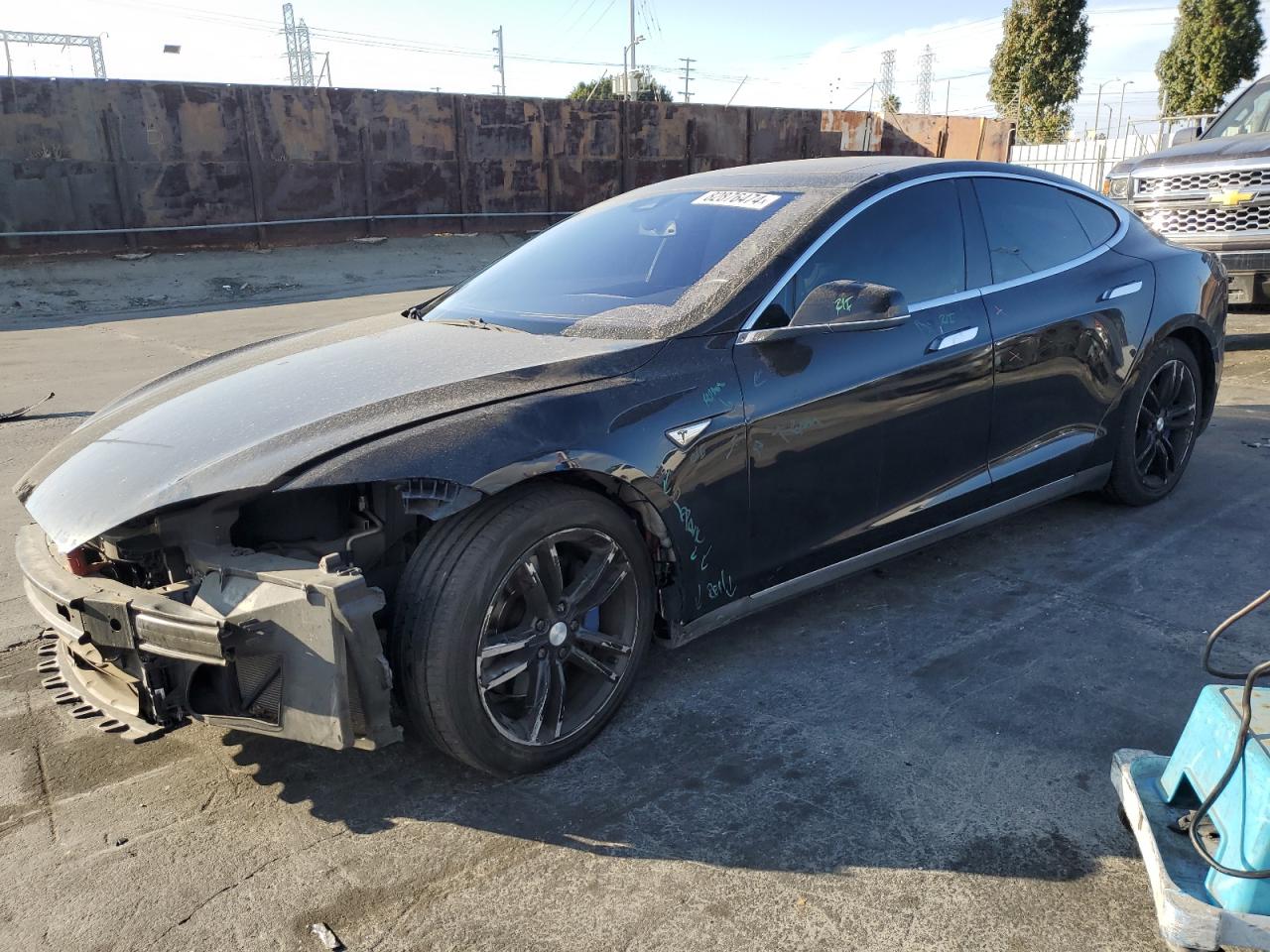 VIN 5YJSA1S25FF094610 2015 TESLA MODEL S no.1