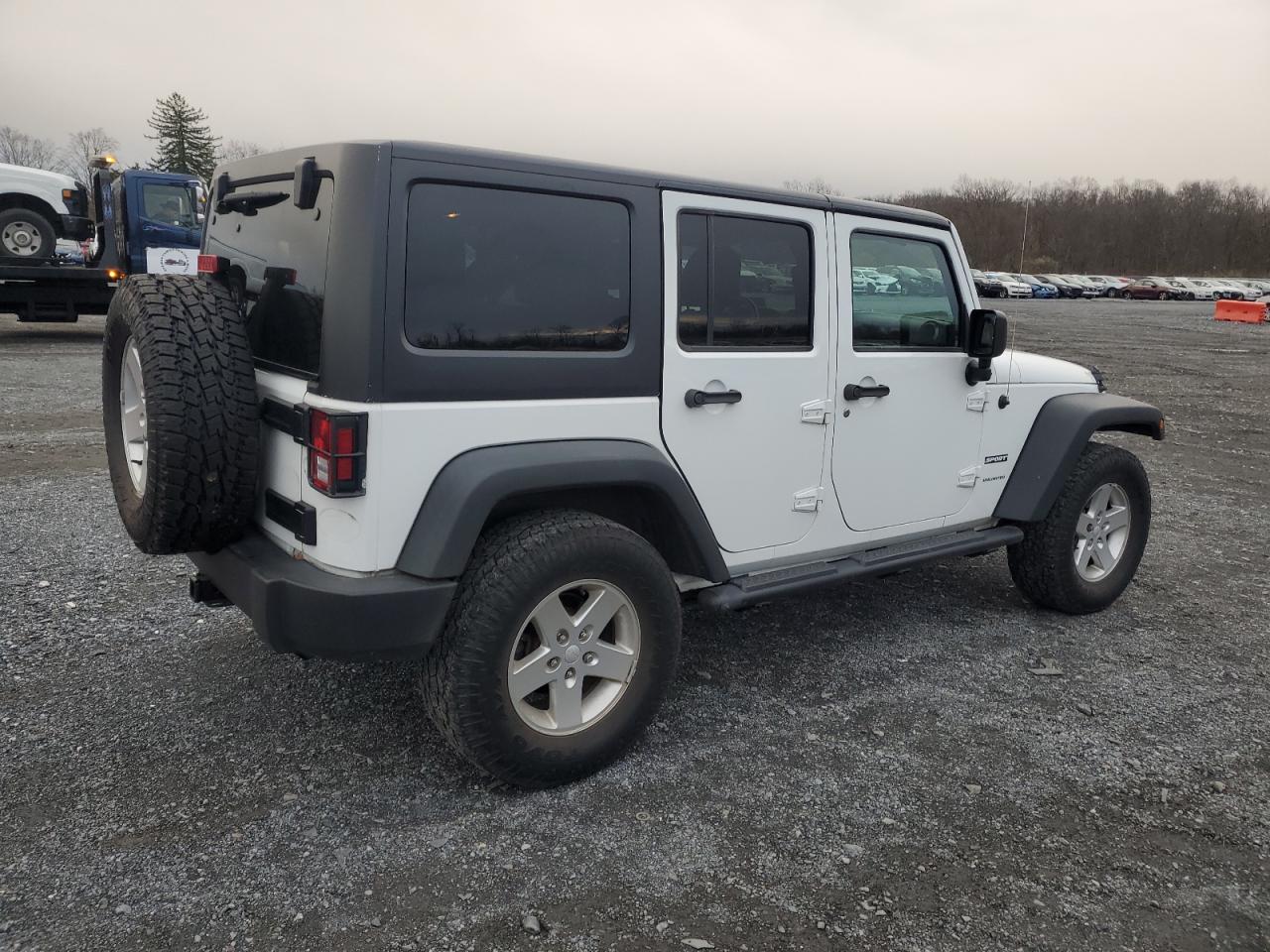 2015 Jeep Wrangler - Image 3