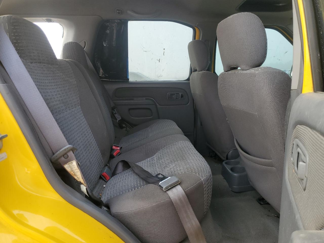 2001 Nissan XTerra - Image 11
