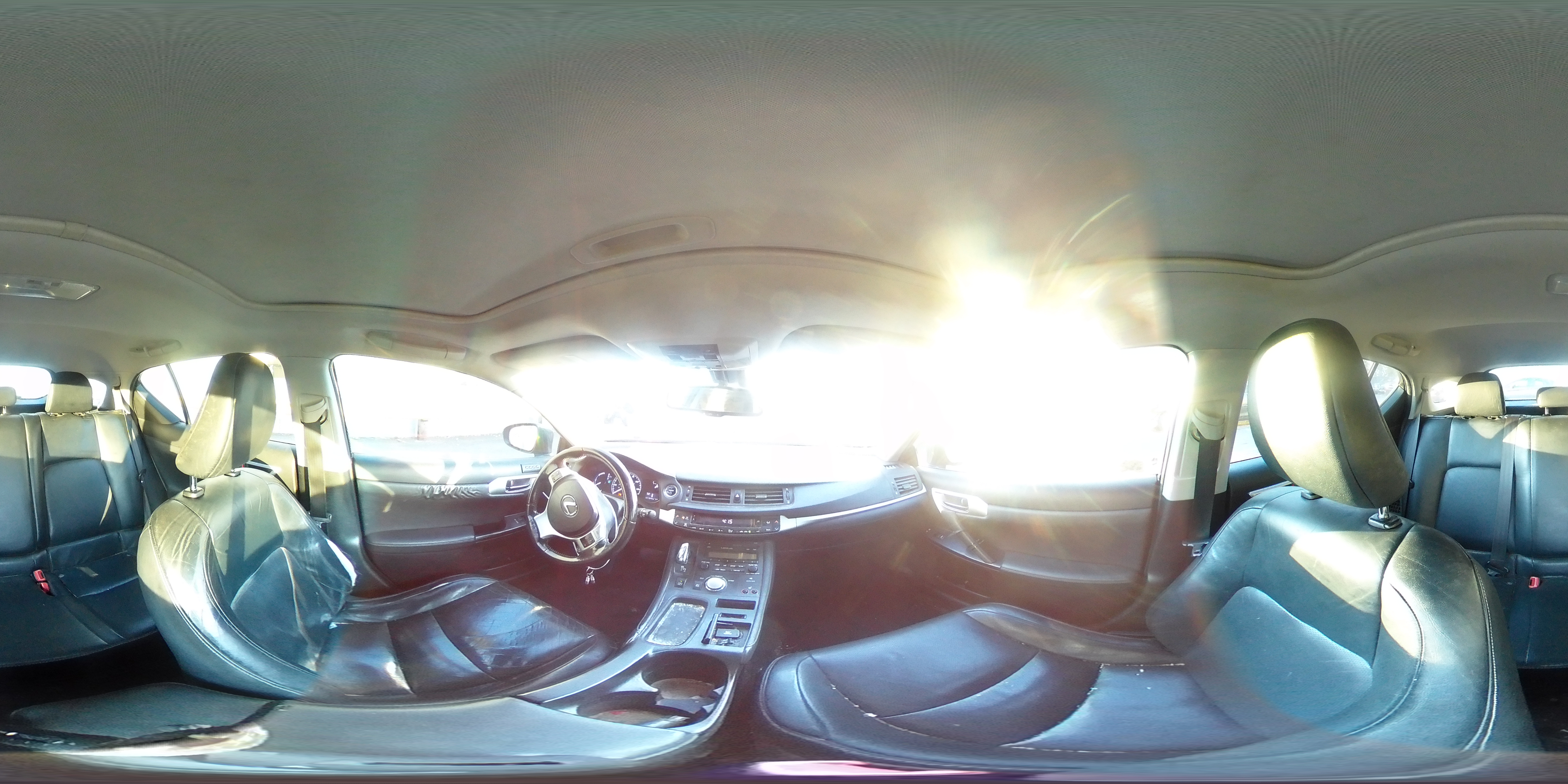 2011 Lexus CT - Image 13
