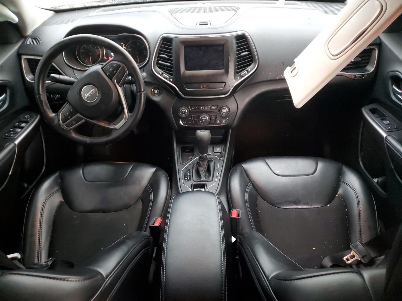 2019 Jeep Grand Cherokee - Image 8