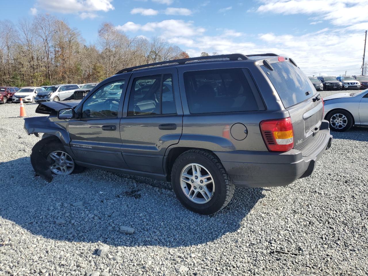 2004 Jeep Grand Cherokee - Image 2