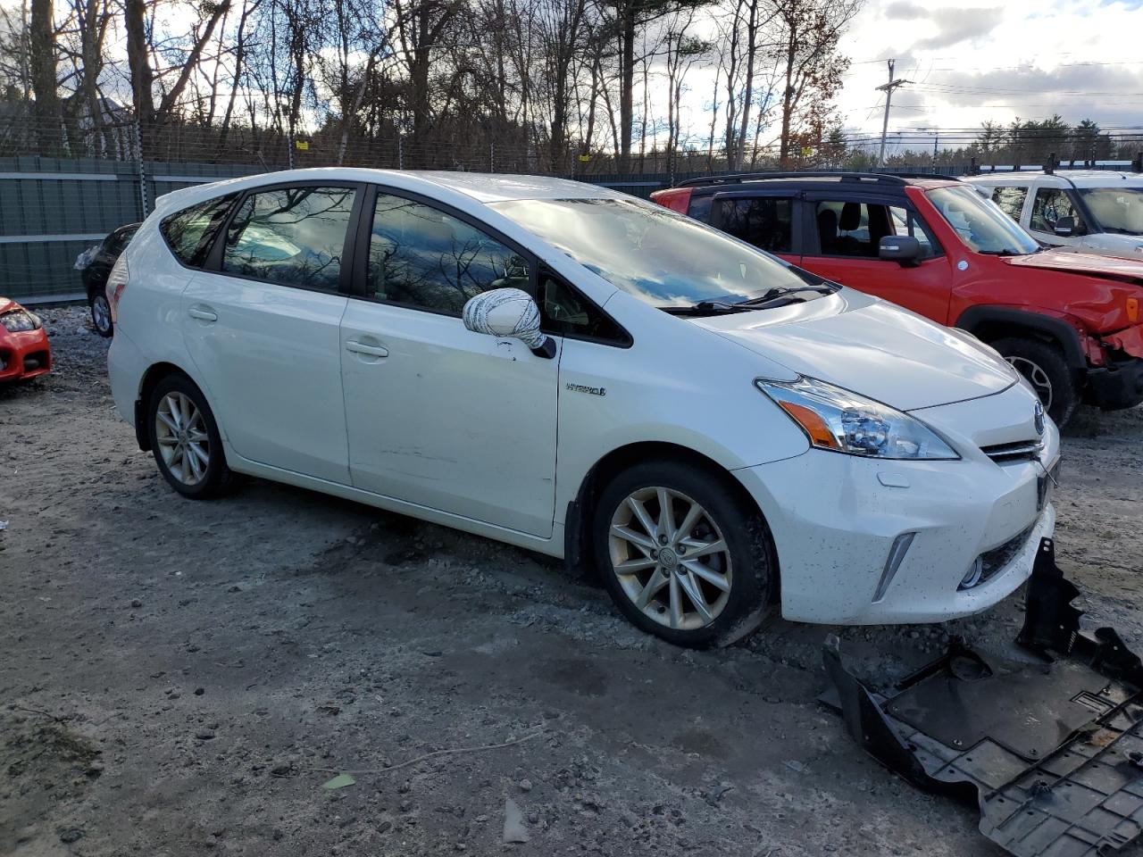 VIN JTDZN3EU8D3225292 2013 TOYOTA PRIUS no.4