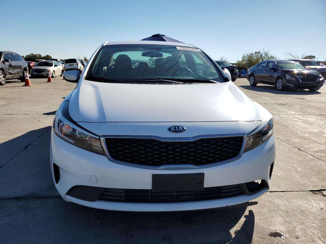 VIN 3KPFL4A75HE138818 2017 KIA FORTE no.5