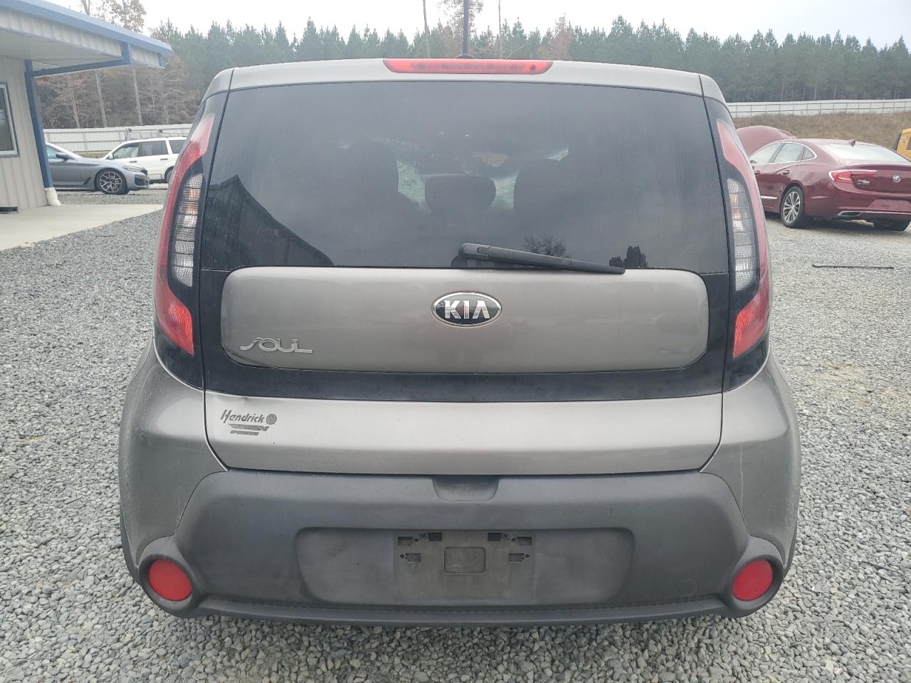 VIN KNDJN2A23F7119758 2015 KIA SOUL no.6