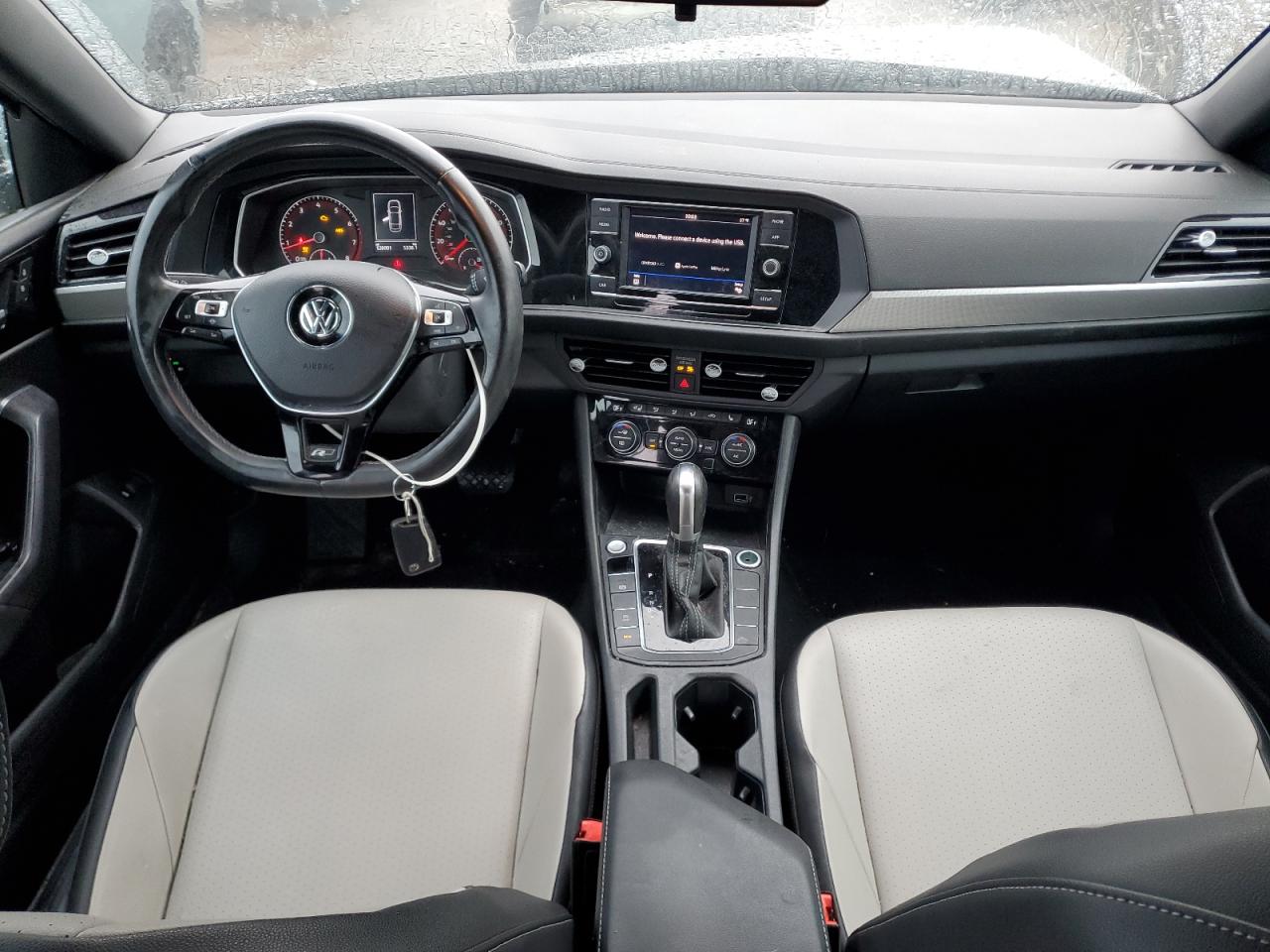 2019 Volkswagen Jetta - Image 8