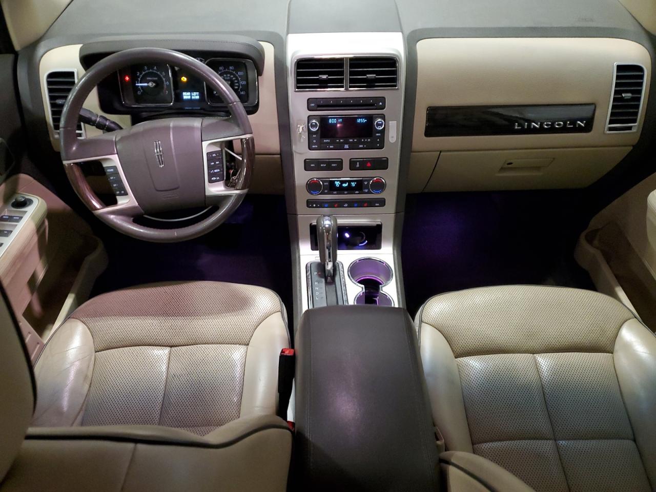 2009 Lincoln MKX - Image 8