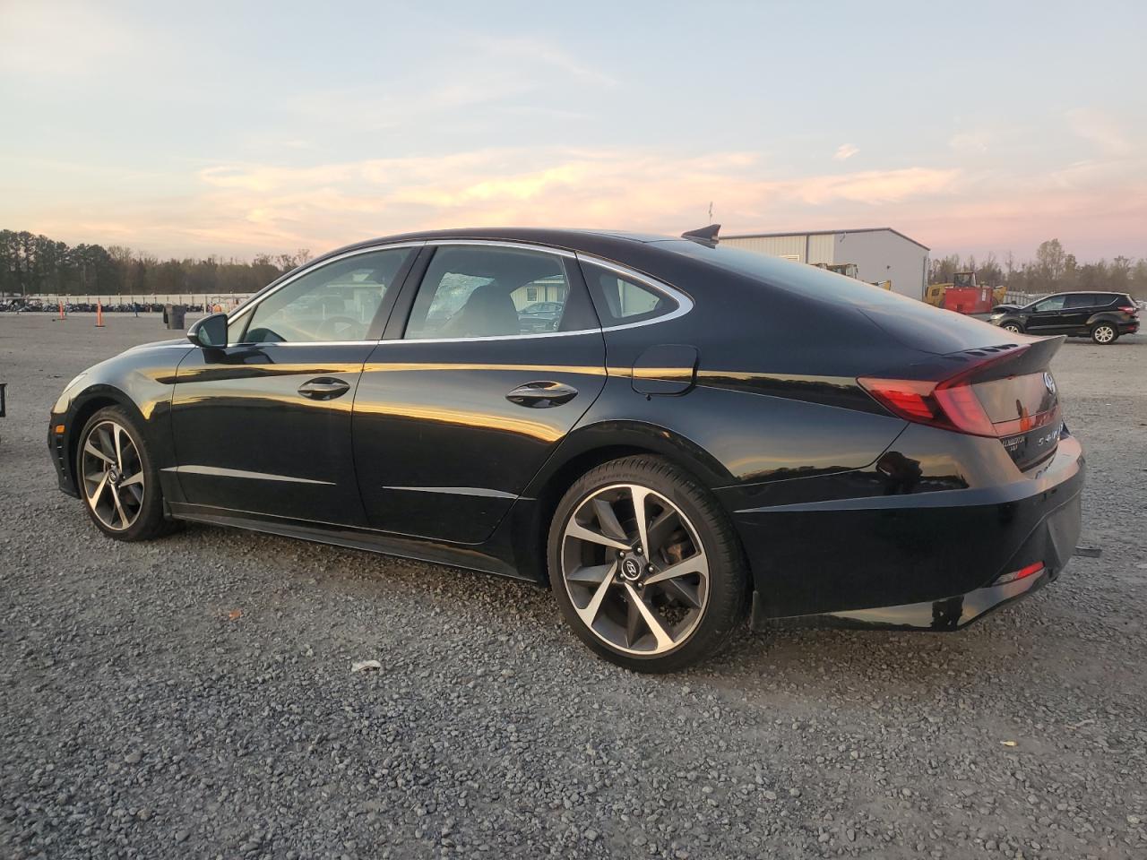 2021 Hyundai Sonata - Image 2