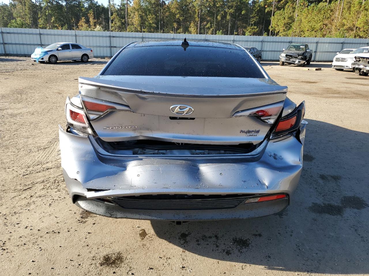 2016 Hyundai Sonata Hybrid VIN: KMHE34L1XGA017574 Lot: 78693984