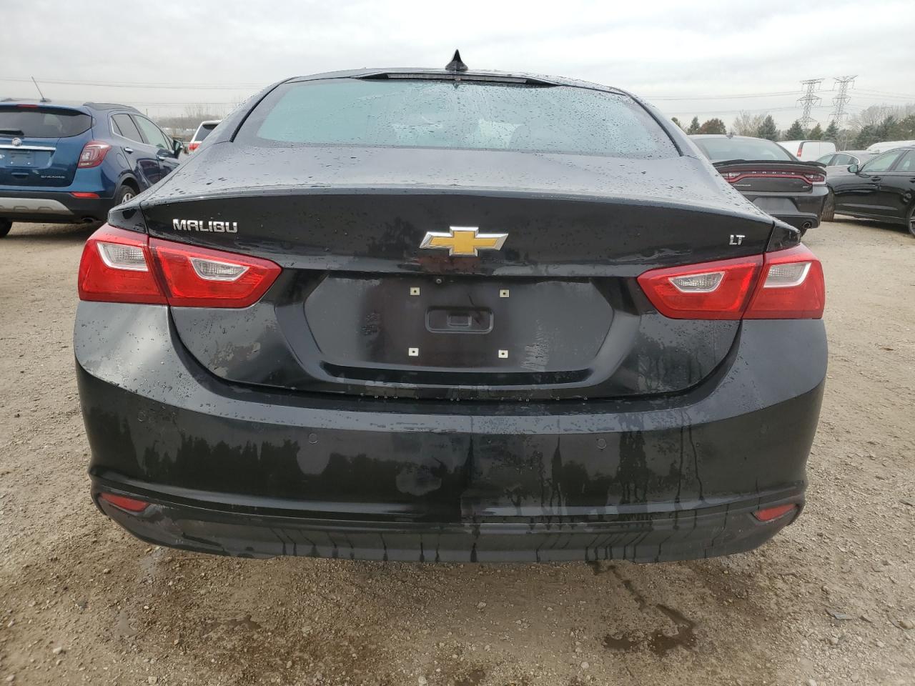 2023 Chevrolet Malibu - Image 6