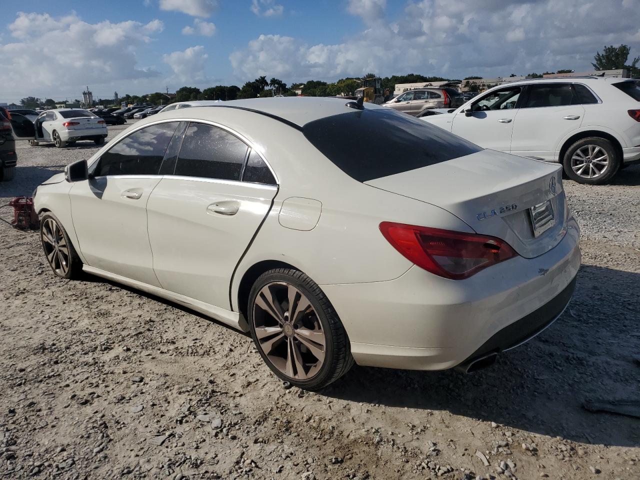2016 Mercedes-Benz CLA-klasse - Image 2
