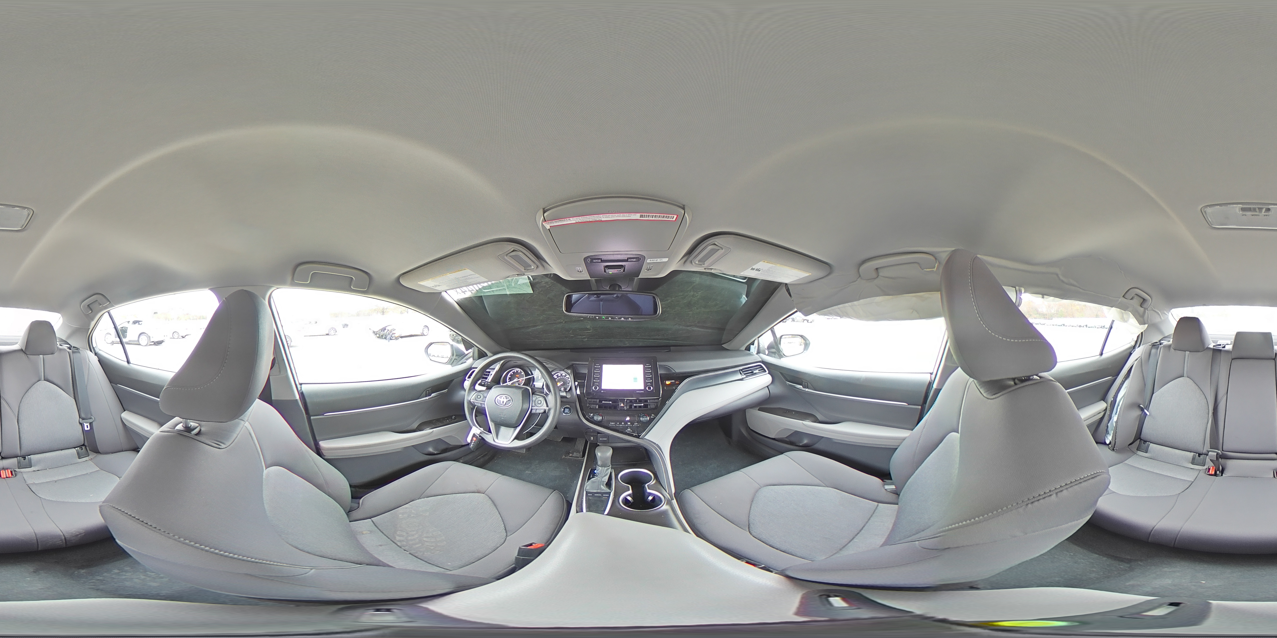 2022 Toyota Camry - Image 13