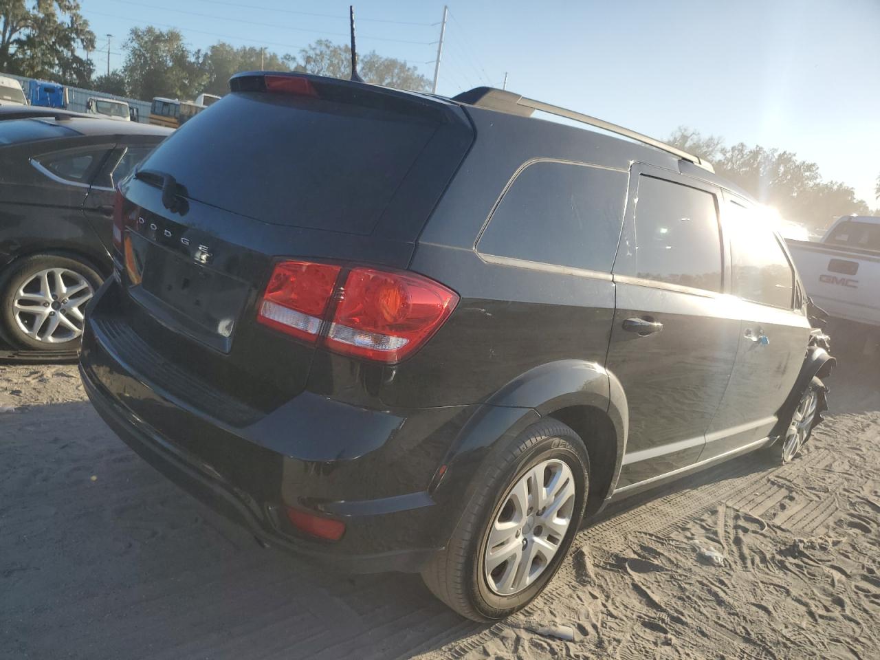 2019 Dodge Journey - Image 3