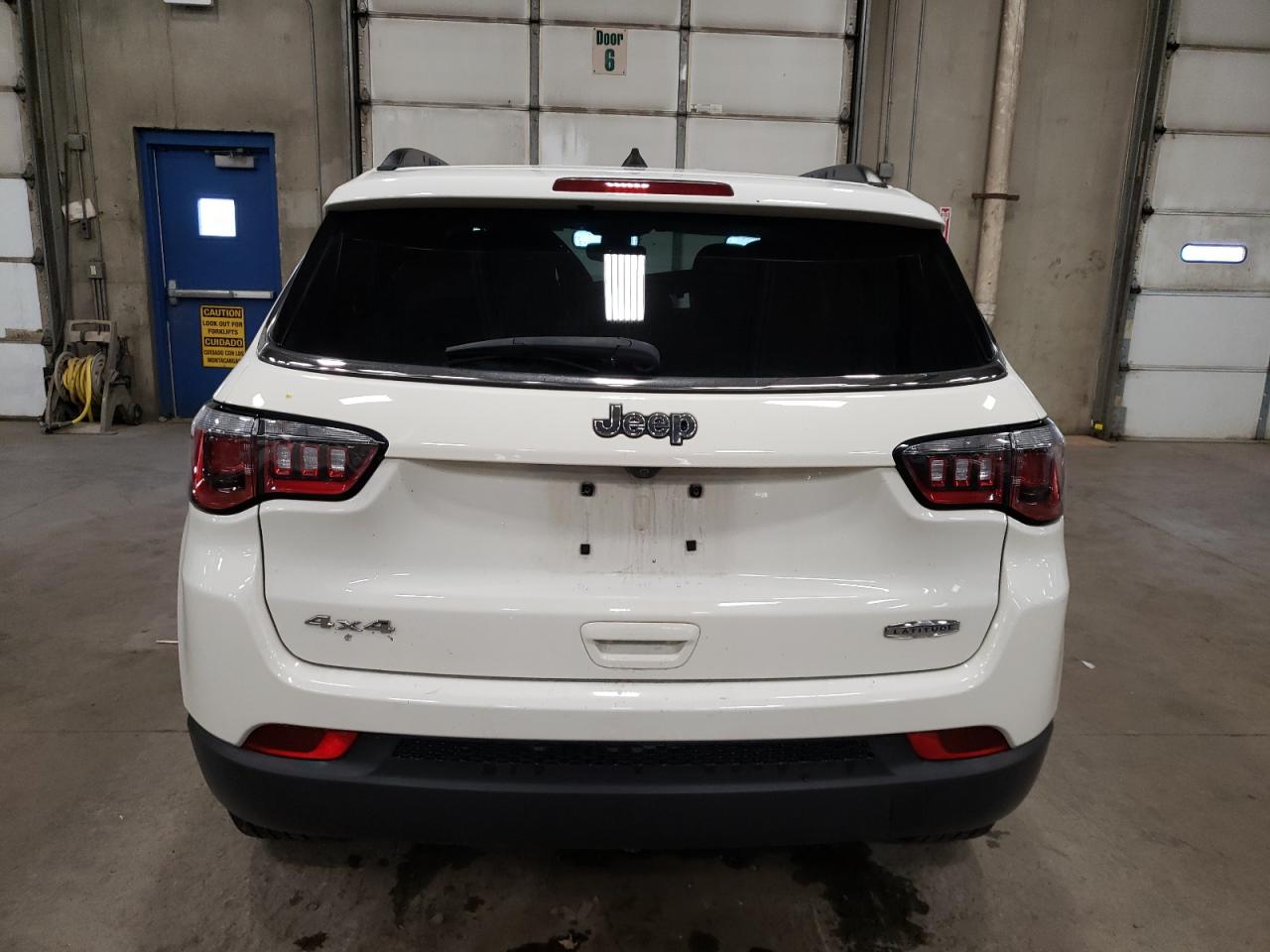 2018 Jeep Compass - Image 6