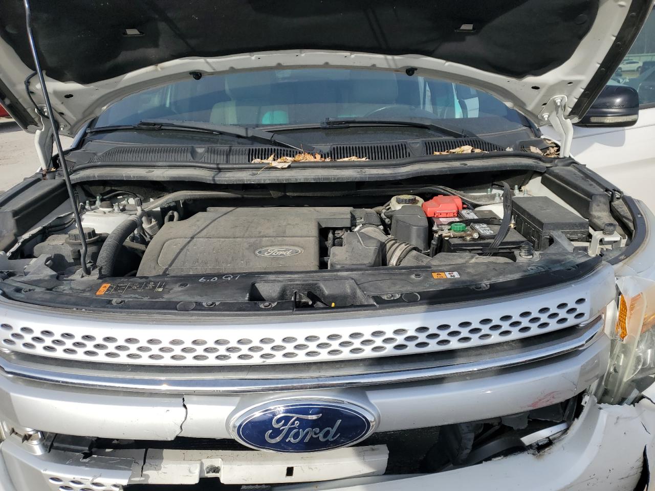 2013 Ford Explorer - Image 13