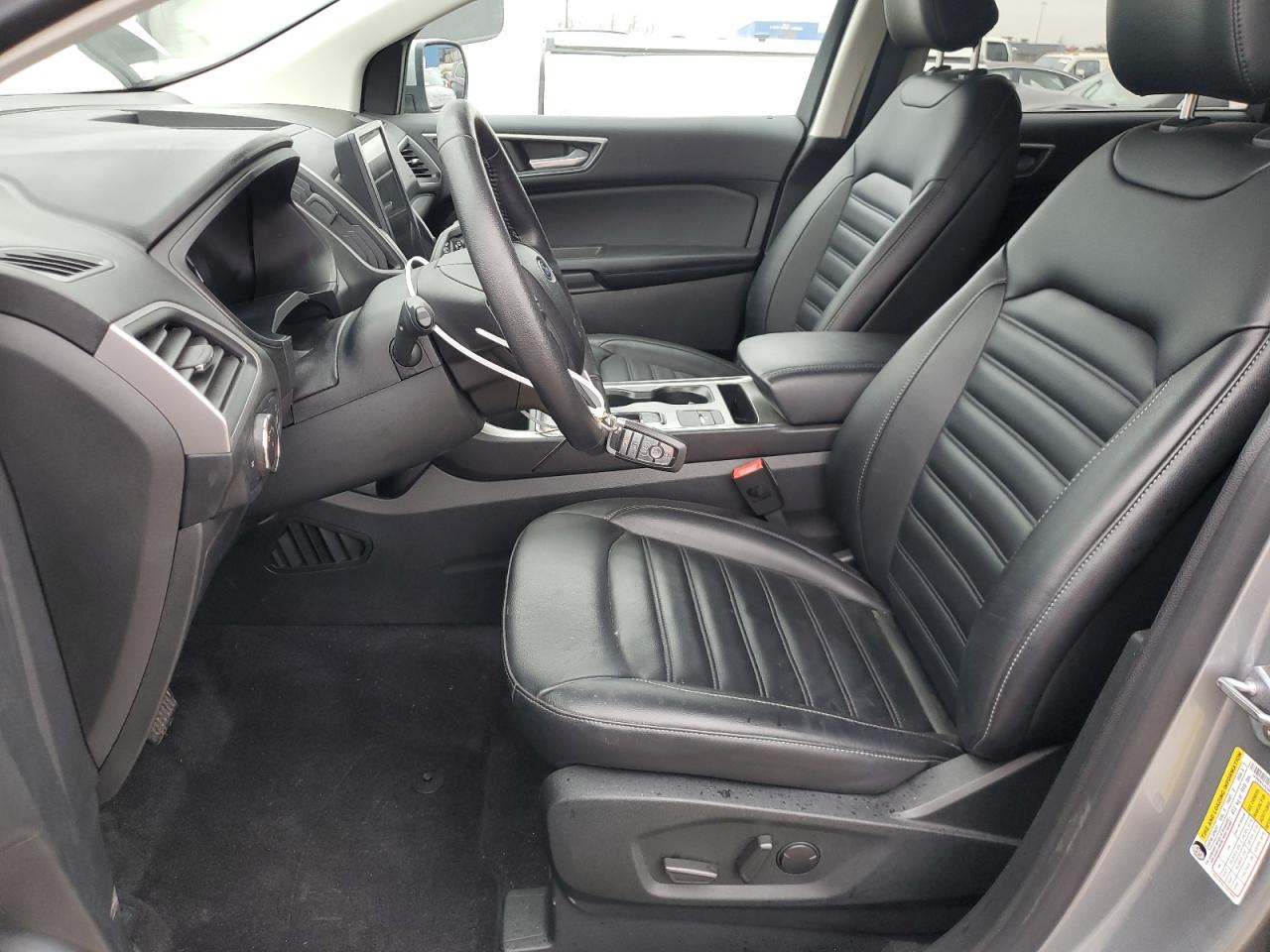 2022 Ford Edge - Image 7