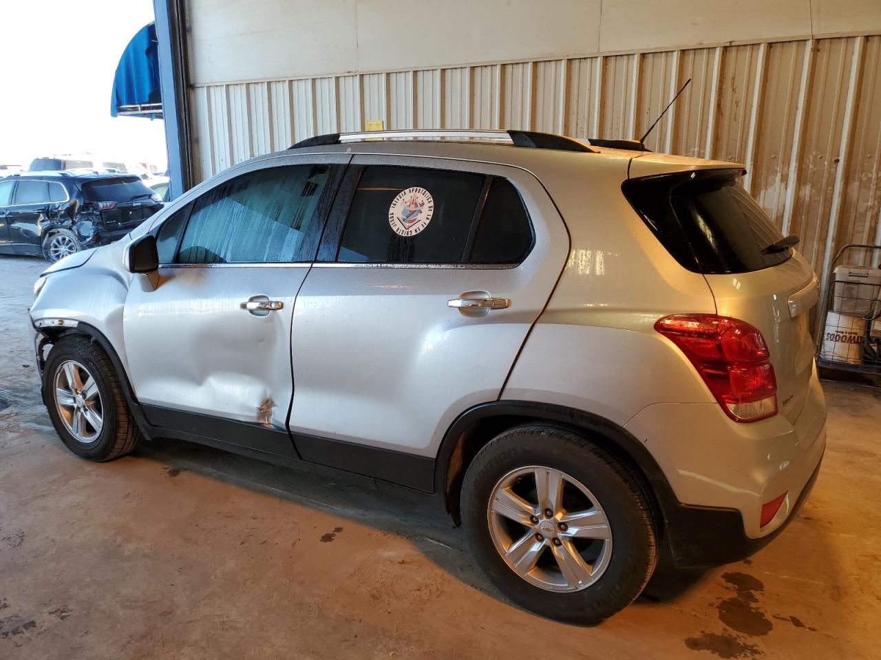 2019 Chevrolet Trax - Image 2