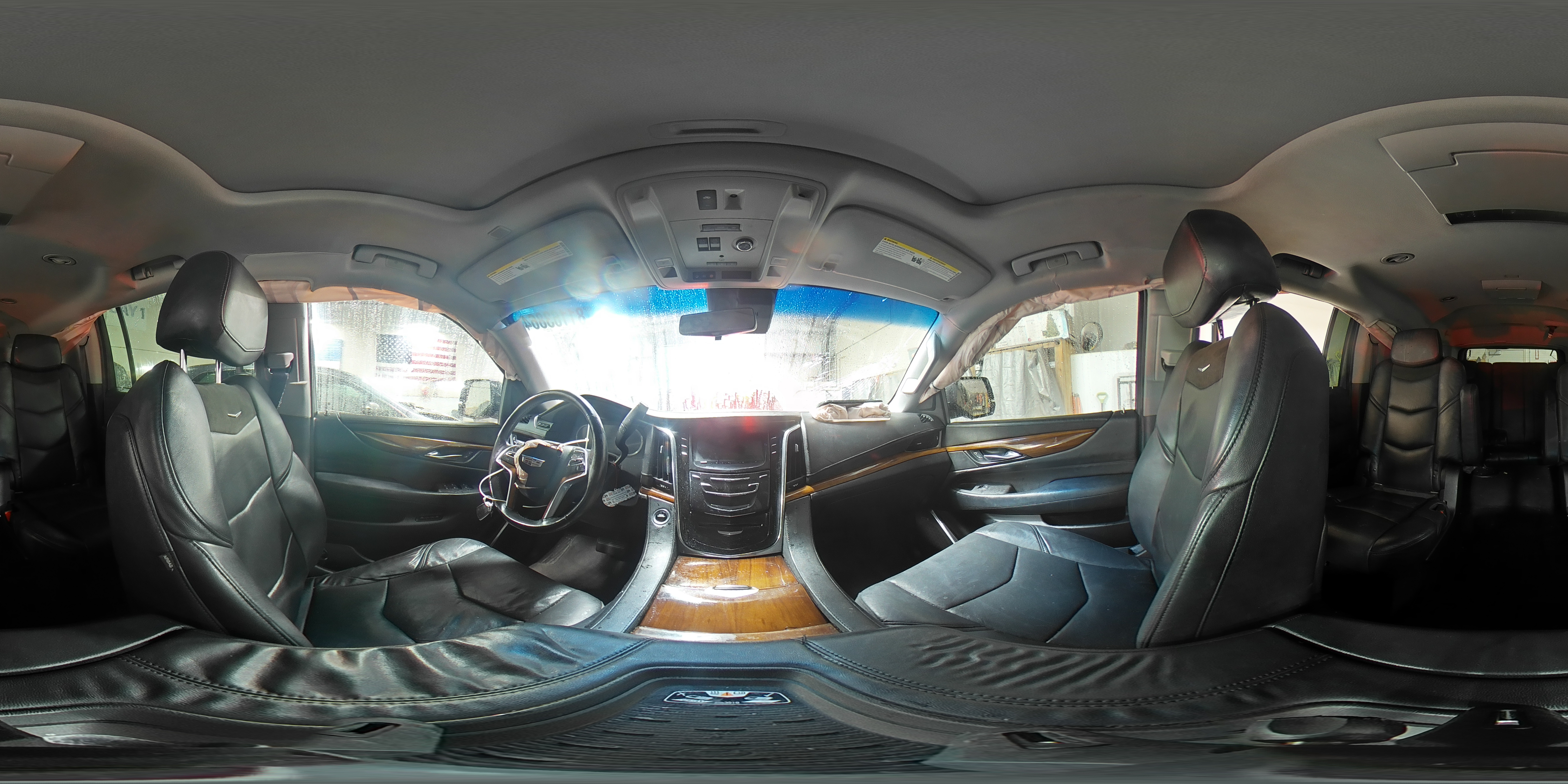2017 Cadillac Escalade - Image 15