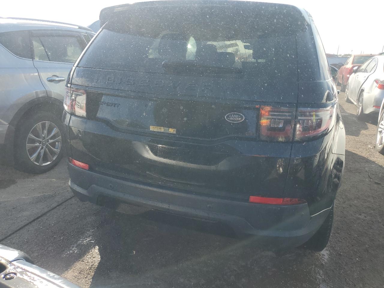 2021 Land Rover Discovery - Image 6