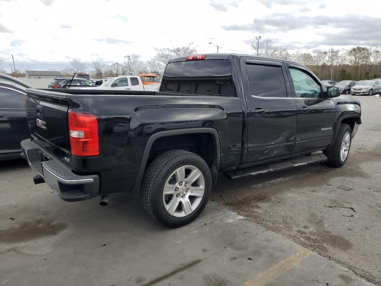 2016 GMC Sierra - Image 3