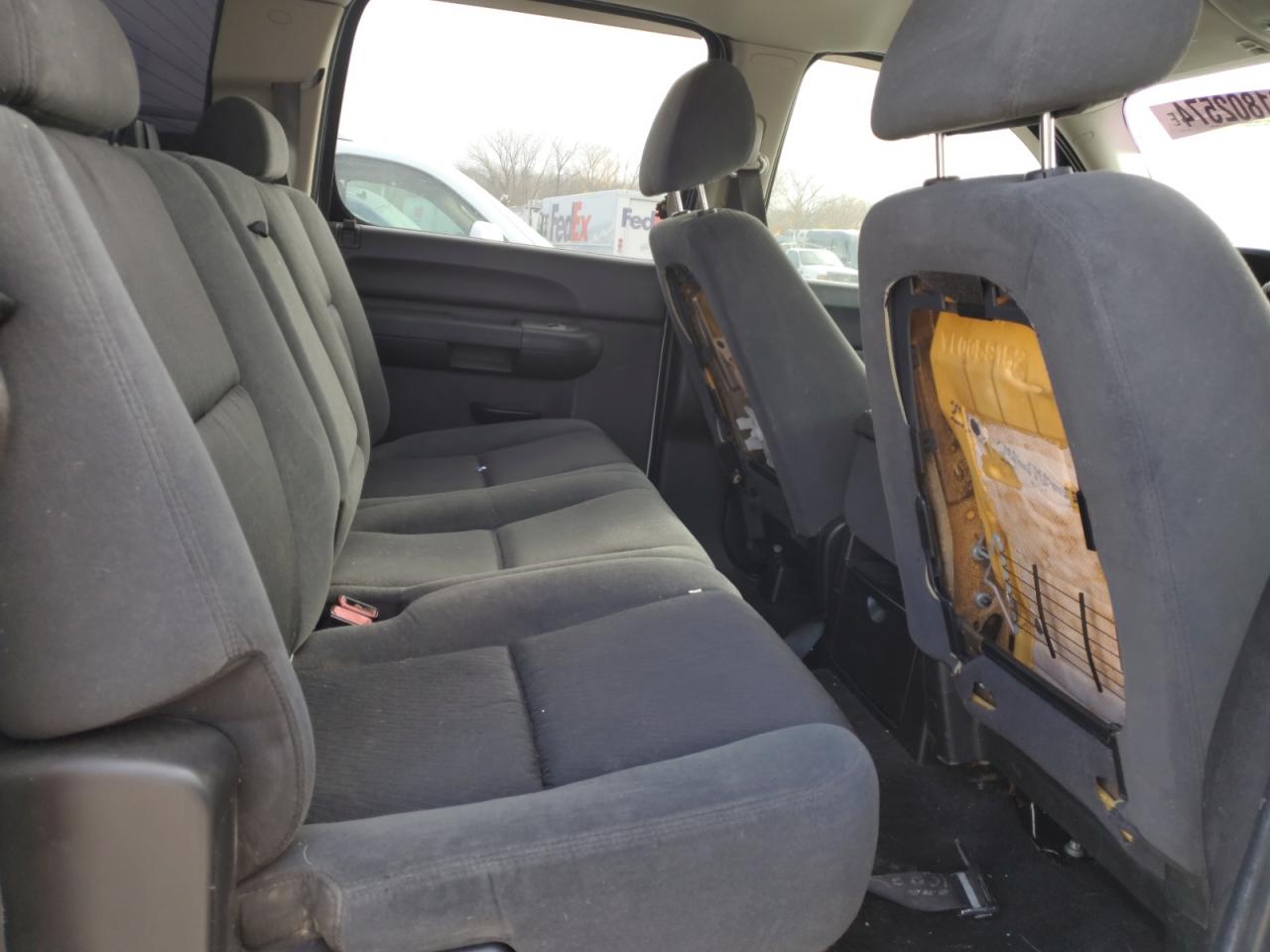 2009 GMC Sierra - Image 10