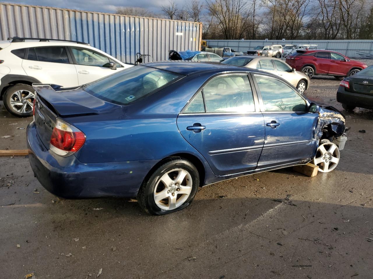 2005 Toyota Camry Le VIN: 4T1BE32K75U082086 Lot: 81327124