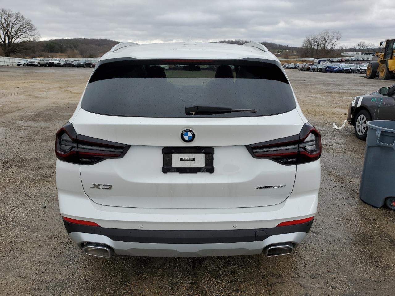 2023 BMW X3 - Image 6