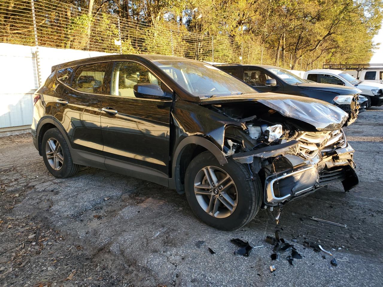 2018 Hyundai Santa Fe - Image 4